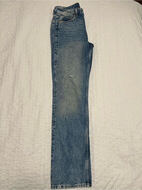H&M Light Blue Straight Leg Women's Jeans
